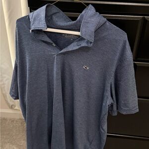 Vineyard Vines Sankaty performance polo in great condition.